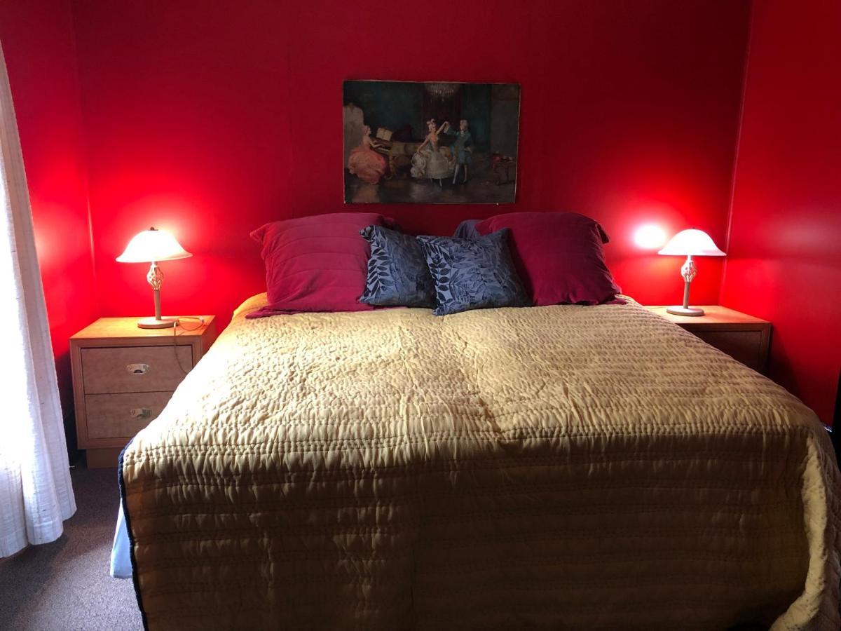 Lady Hamilton Apartment Stratford Bagian luar foto